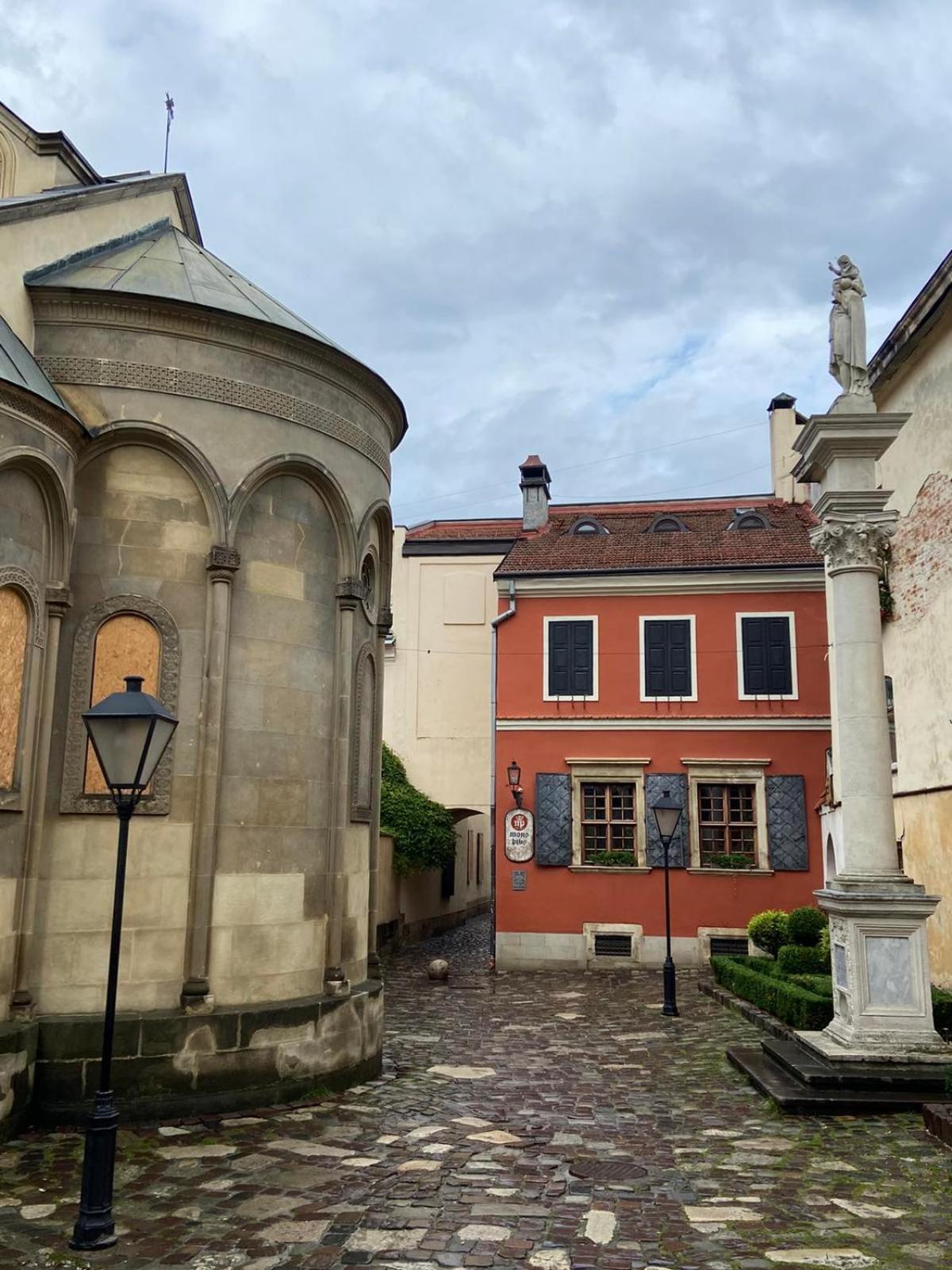 Apartments Of Lesya Ukrainka St. 25 Lviv Luaran gambar
